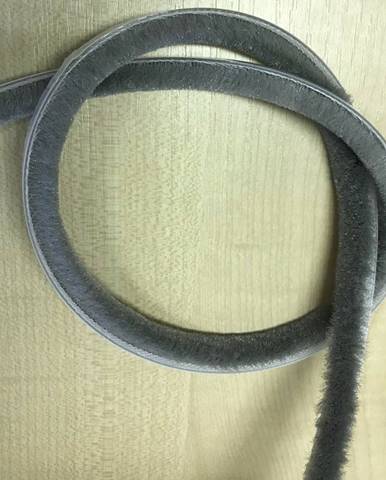 Gardinia Kefa samolepiaca 6,7 x 8 mm sivá, 3 m, 3 m